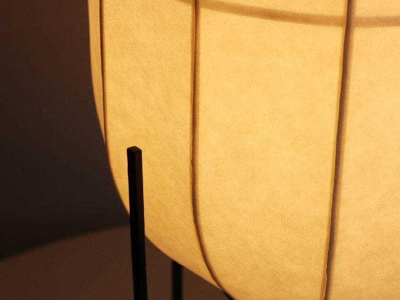 和紙シェードとスチールフレームのディクラッセOHテーブルランプ