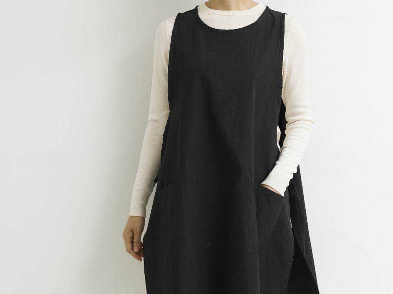 SUNNY LOCATION ビブエプロン ブラック