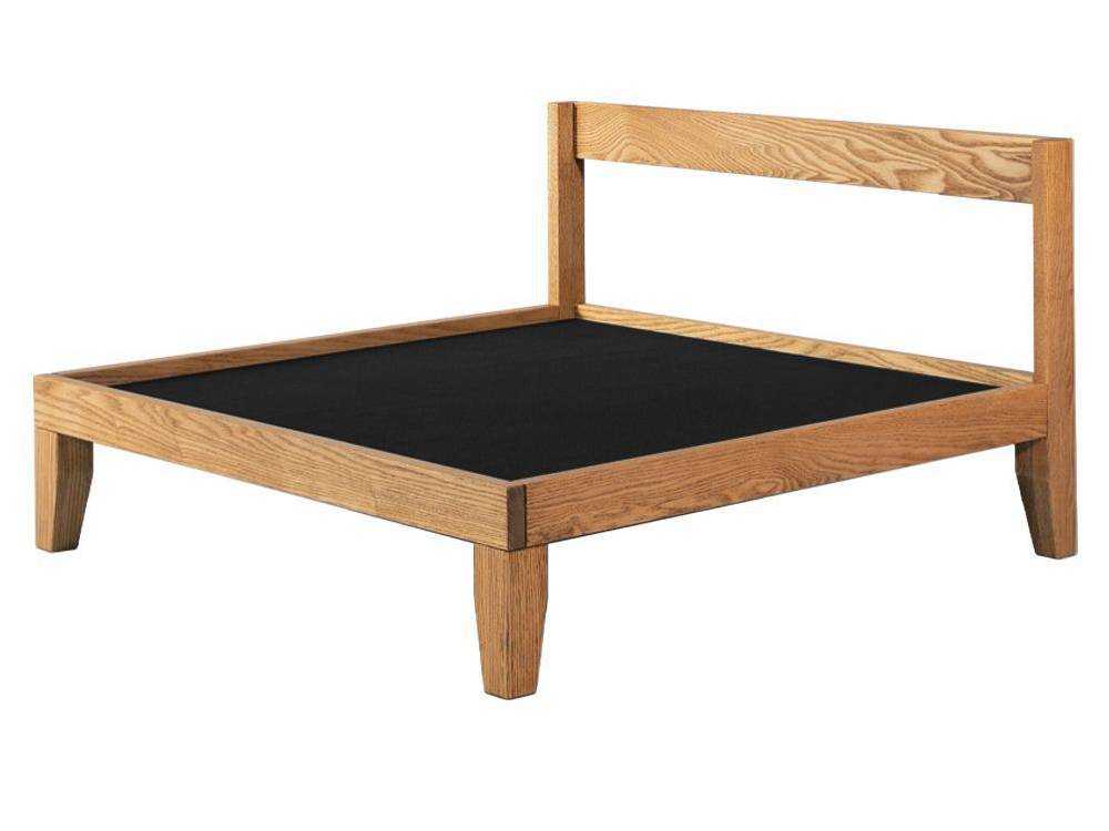 adepeche製アッシュ材木製ベッドフレームと寝具