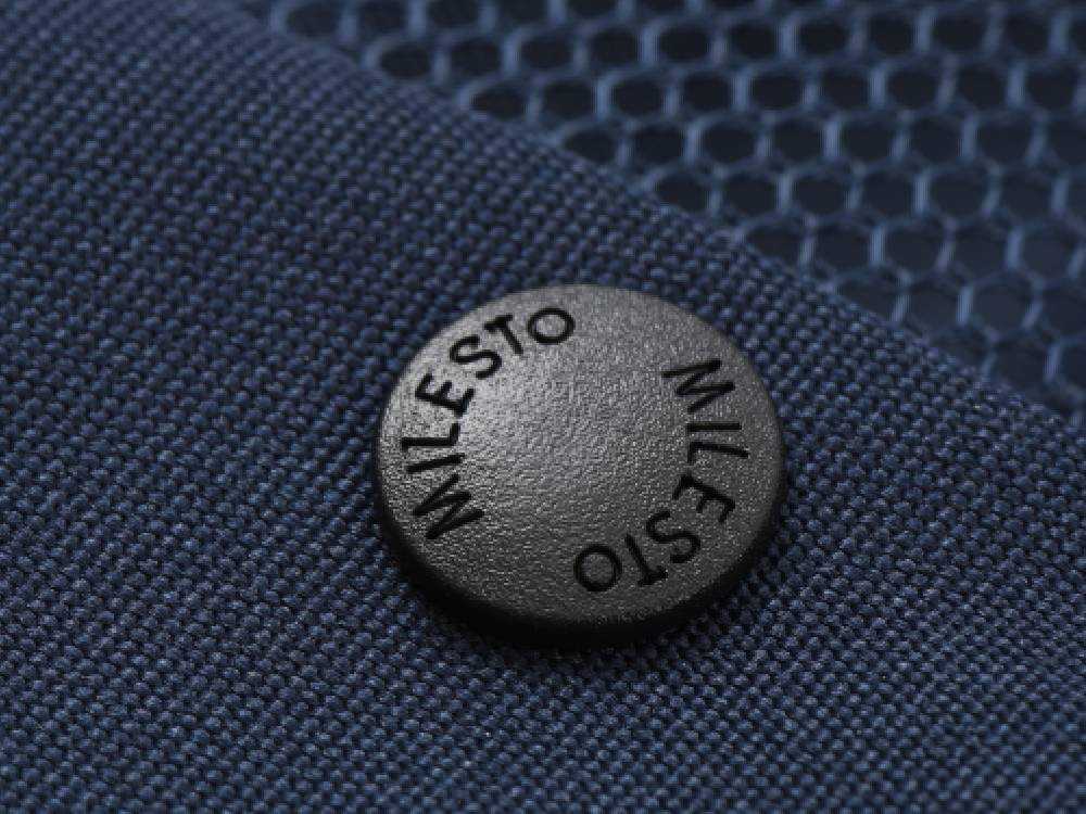 ミレストのデニム素材ダブルポケット圧縮オーガナイザー