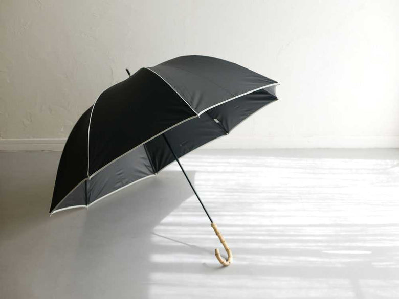 【because/ビコーズ】遮光率100% 晴雨兼用傘/パイピング