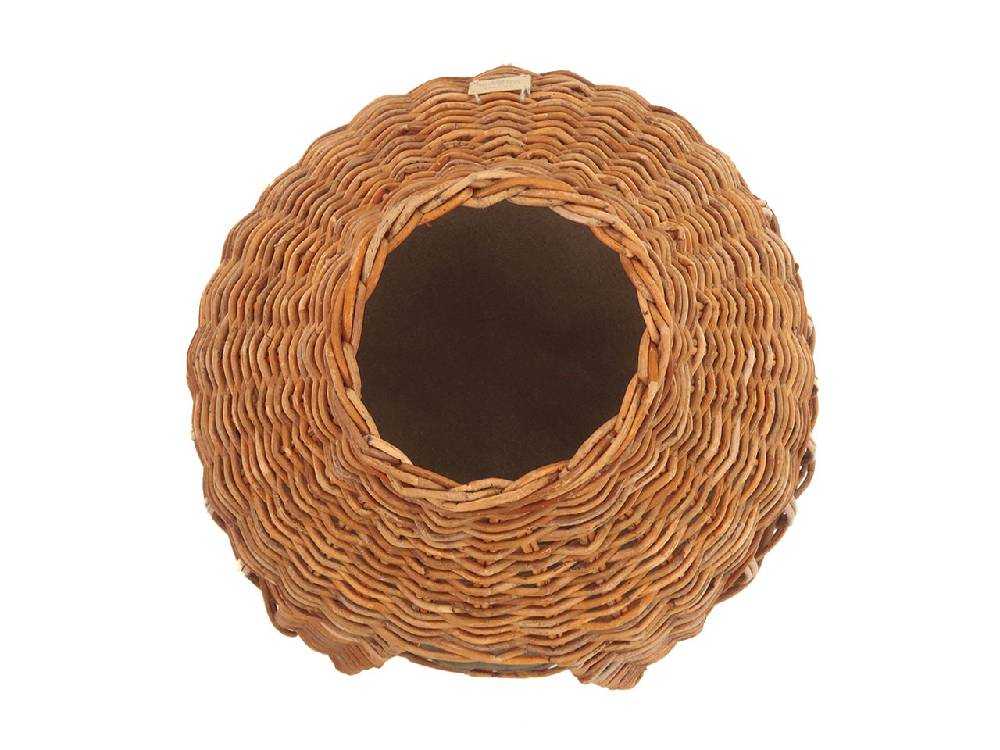 クレエ製ラタンとコットンの猫用ハウス