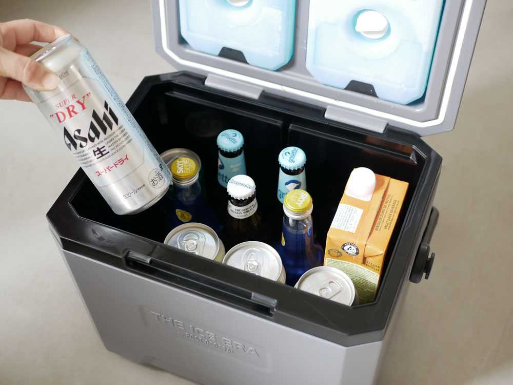 POST GENERAL】フタに保冷剤が付いたクーラーボックス｜【公式】ひなた