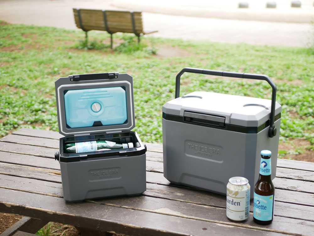 THE ICE ERA ハードシェルクーラー本体と箱