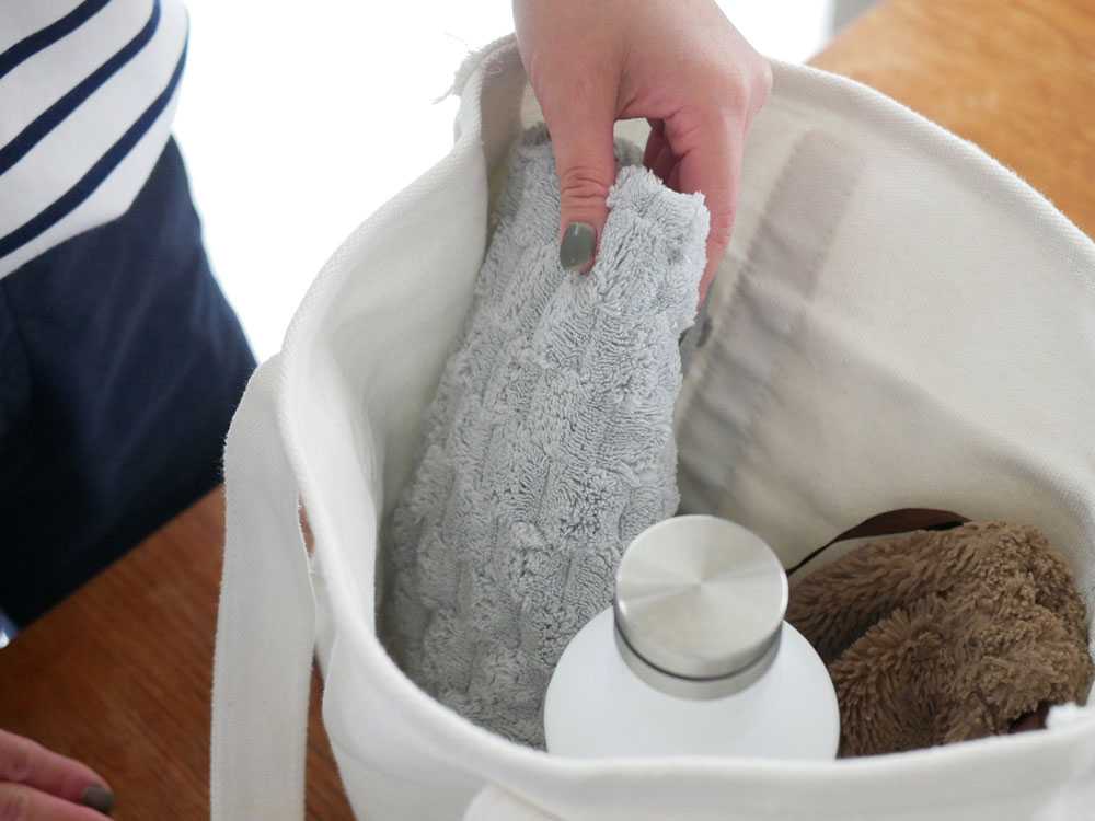 シービージャパンのカラリポコタオルセット、グレーとベージュ各種