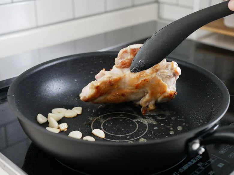 FALCON JOYCEの26cmブラックフライパン