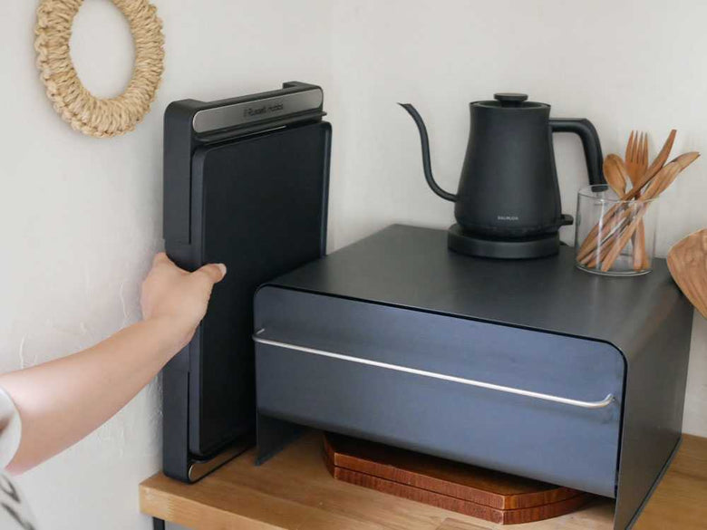 Russell Hobbs製ベーシックホットプレートの写真