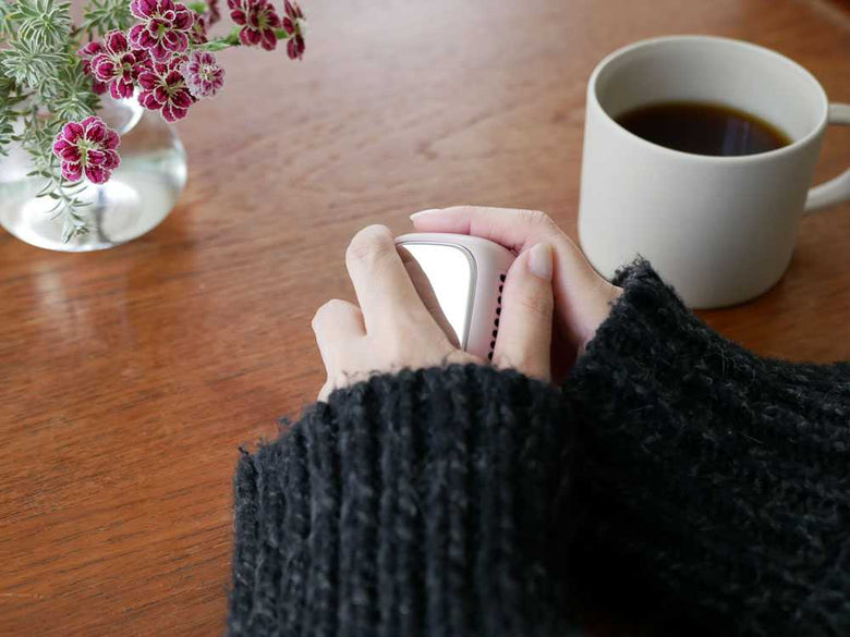 ライフオンプロダクツのアイスカイロ スモーキーブルー