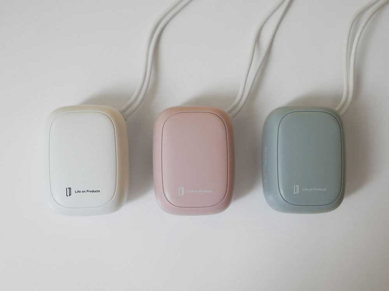 ライフオンプロダクツのアイスカイロ本体と付属品