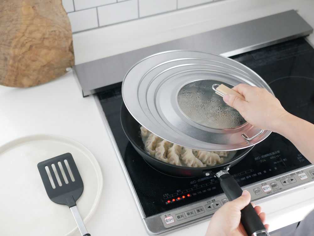 藤田金属製Lidフライパンカバー、耐熱ガラス使用