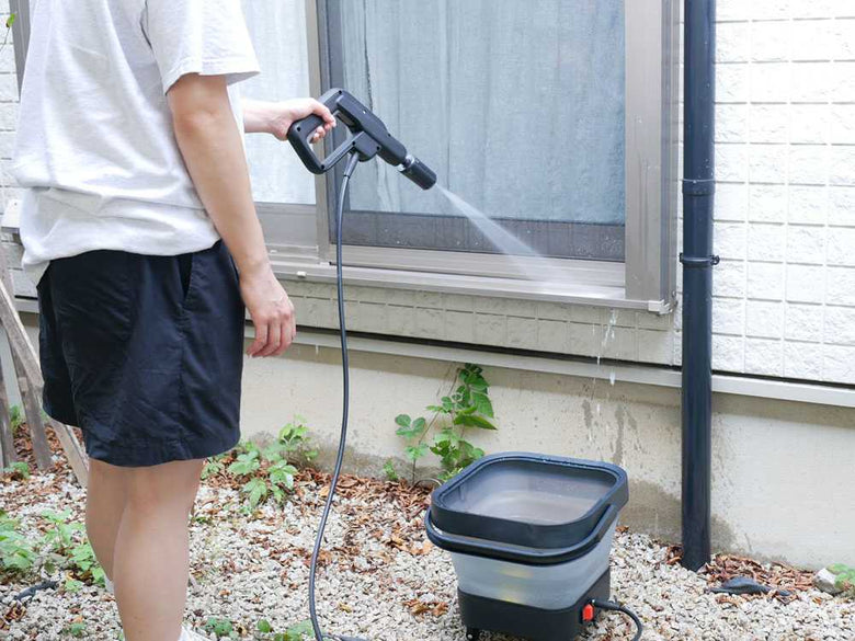 T-PROFESSIONAL コードレス高圧洗浄機とホース