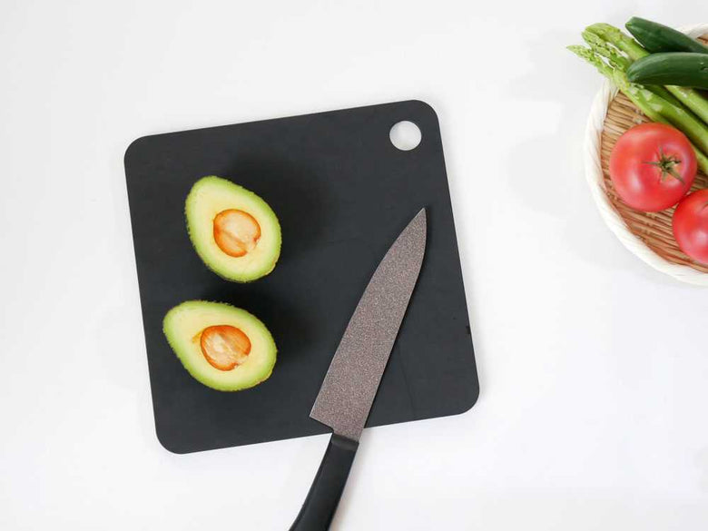 【RUBBER Raba/ラバラバ】プロ愛用 木製とプラ製のいいとこどりまな板