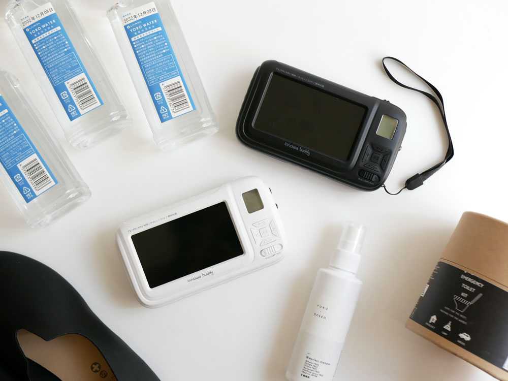 innowa(イノワ) buddy ポータブルテレビ・ラジオの外観