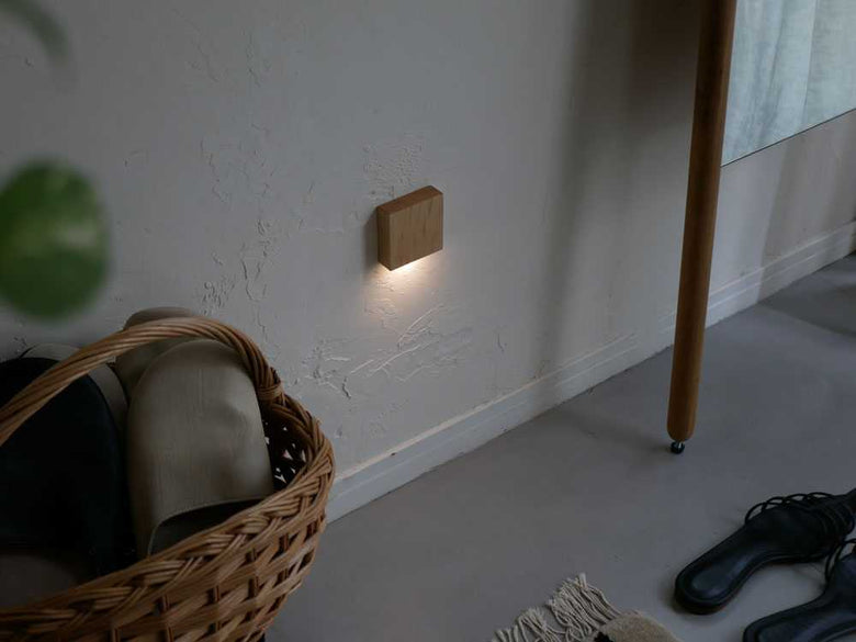 トゥードゥーCALM天然木センサーライト