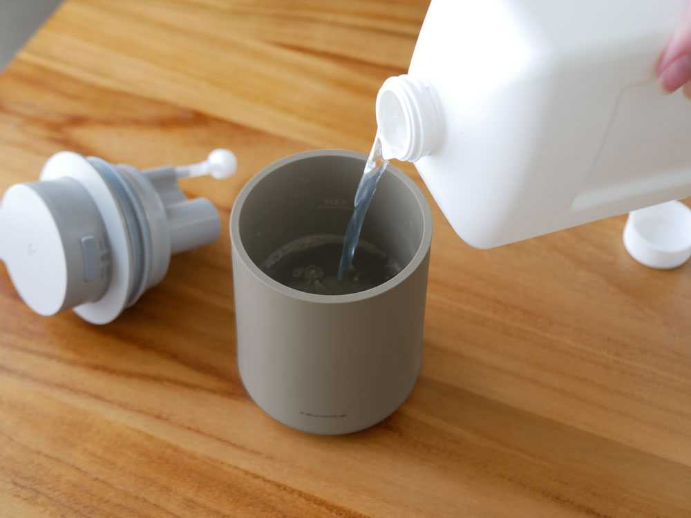 レコルト充電式オートディスペンサー本体 ナチュラルホワイト