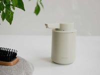 液体タイプ / ナチュラルホワイト