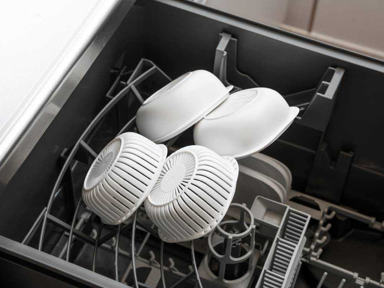 蒸気で温める冷凍ごはん容器