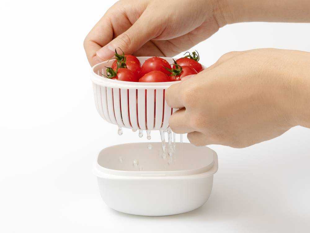 蒸気であたためるライクイットの冷凍ごはん容器