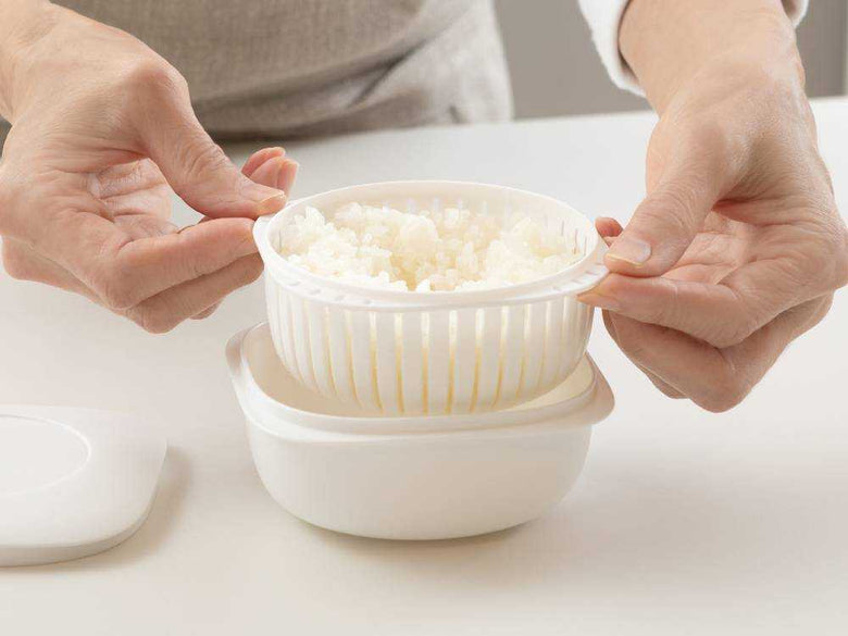 ライクイットの蒸気で温めるごはん容器