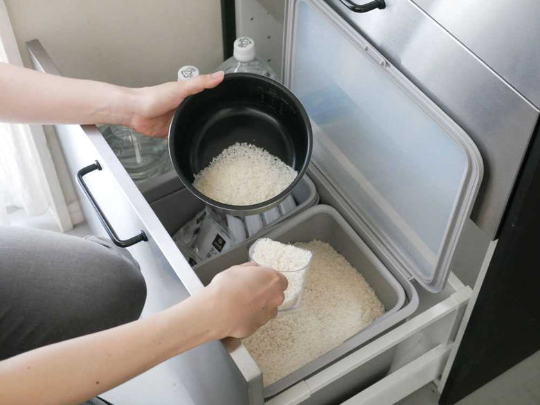 ライクイット フタ付き米びつとインナーケースのセット