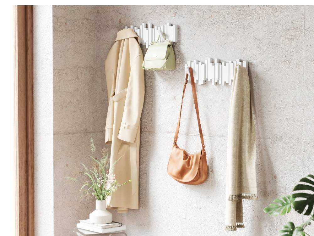 アンブラのスティックマルチフック、複数フックが並んだデザイン