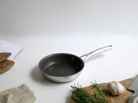 Frying pan / 16cm