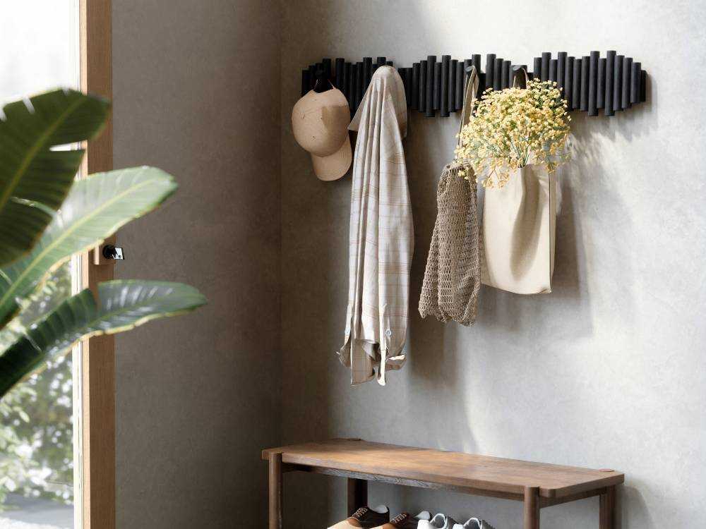 アンブラのパイン材ピケットフック