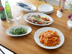 サタルニアのチボリオーバルプレートとパスタ