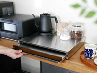 ダークブラウン