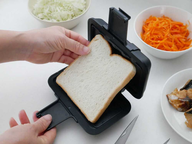 【CBJAPAN】ホットサンドメーカーで焼いたサンドイッチ