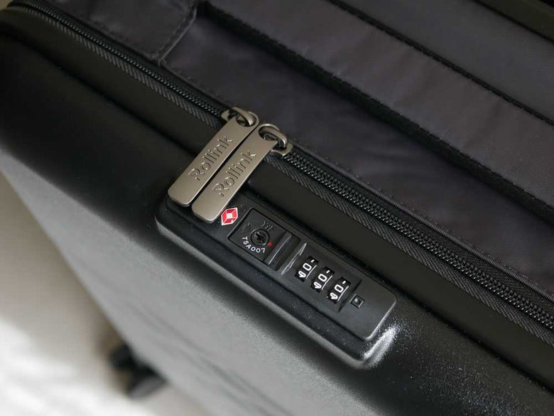 【Rollink/ローリンク】折りたためる軽量4輪スーツケース 《スリッパ付き - HinataLife特別セット》の仕様シーン4