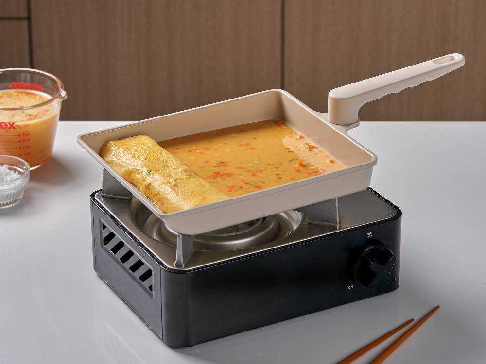 【TRUECOOK/トゥルークック】エッグパン＆フライ返しセット レギュラー / ベージュ＋キレッキレボウルの仕様シーン19