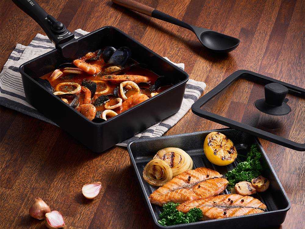 【TRUECOOK/トゥルークック】コンパクトに収納できる四角いフライパンセット