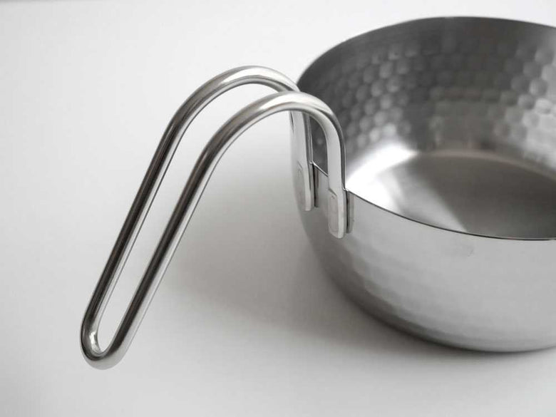 【彩式】持ちやすさにこだわった雪平鍋