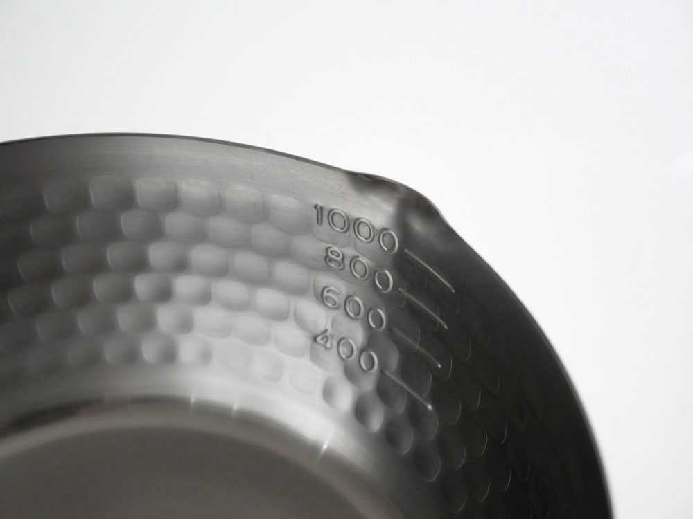 【彩式】持ちやすさにこだわった雪平鍋