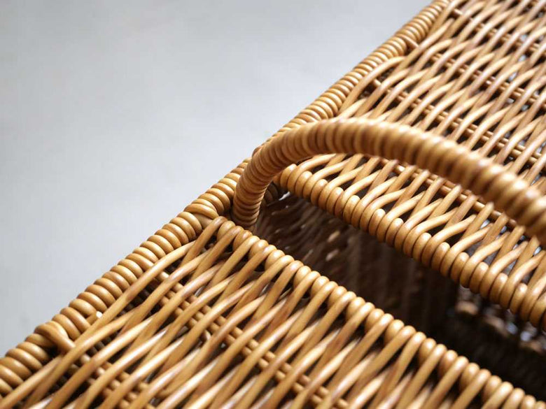 【Creer/クレエ】ユティルナイール　ハンドル付ペーパーボックス