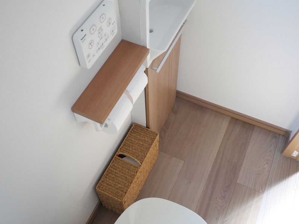 【Creer/クレエ】ユティルナイール　ハンドル付ペーパーボックス