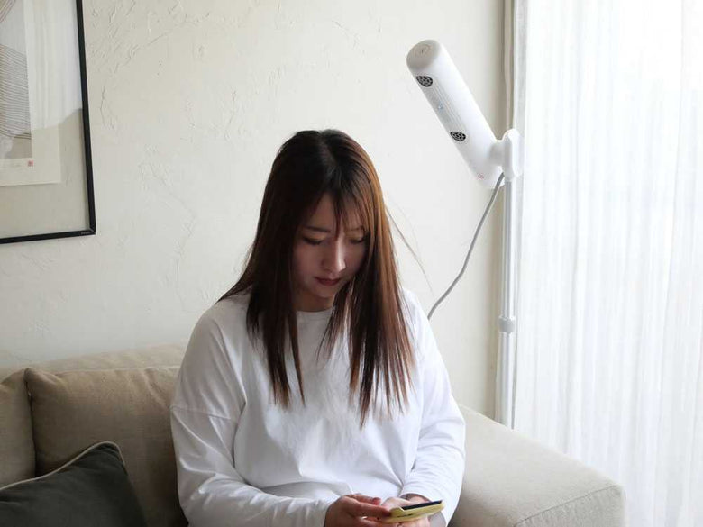 【QUADS】ハンズフリースタンドヘアドライヤー BISARA Light