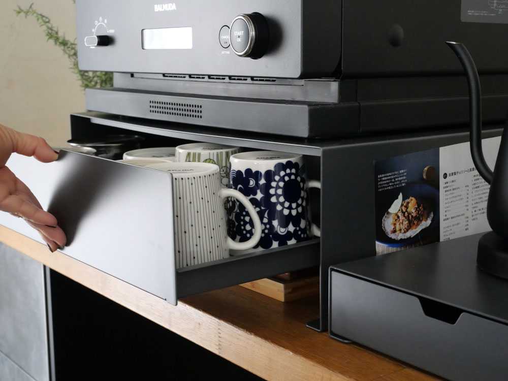 スチール製キッチン家電下収納ラック Sサイズ2点セットの仕様シーン4