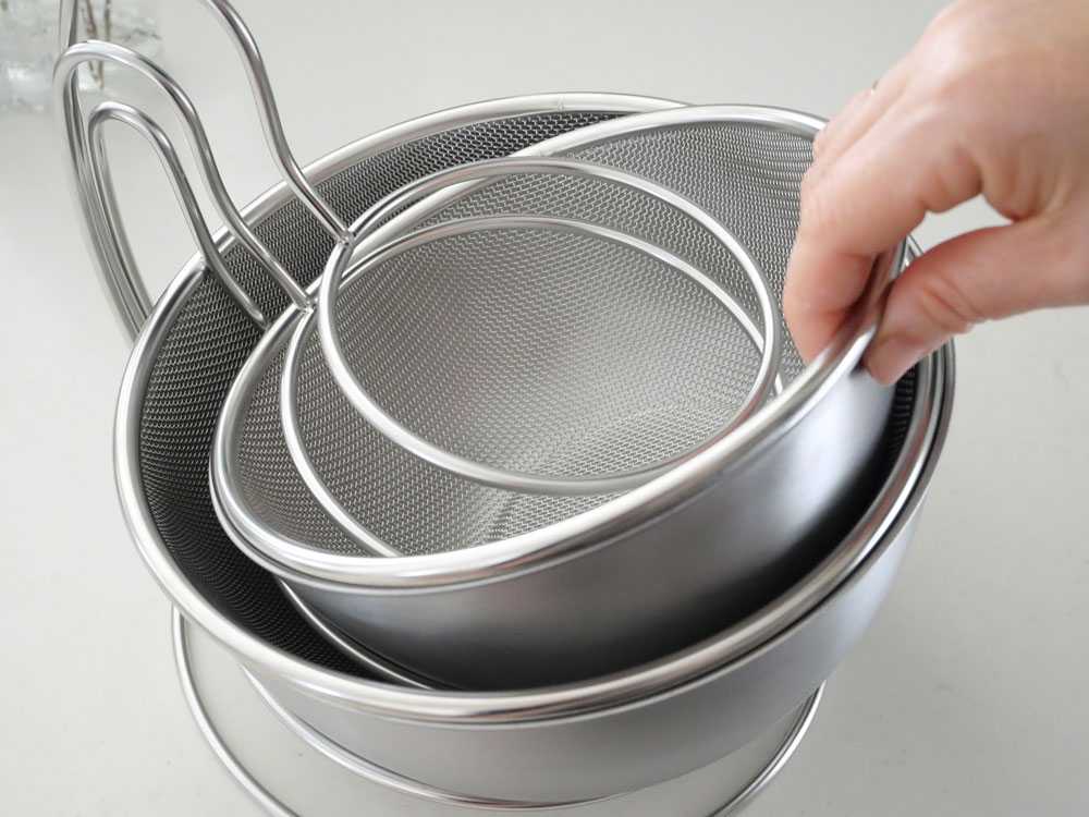 片手で取り出せるボウルラック