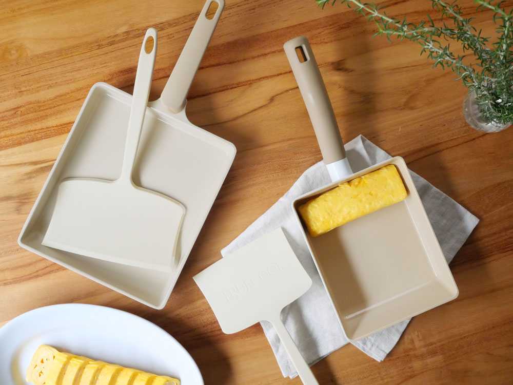 【TRUECOOK/トゥルークック】エッグパン＆フライ返しセット レギュラー / ベージュ＋キレッキレボウルの仕様シーン1