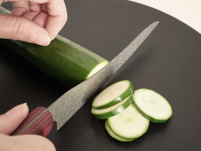 【S-Cooking/エス-クッキング】Sコーティング包丁 シャープナーセットの仕様シーン3