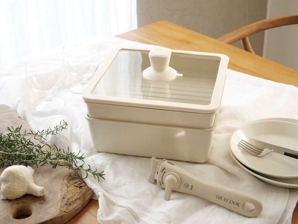 【TRUECOOK/トゥルークック】コンパクトに収納できる四角いフライパンセット