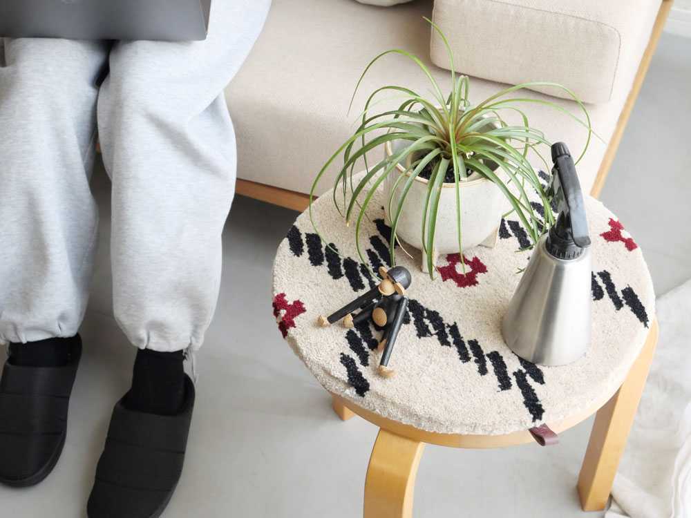 【adepeche/アデペシュ】ウールチェアパット