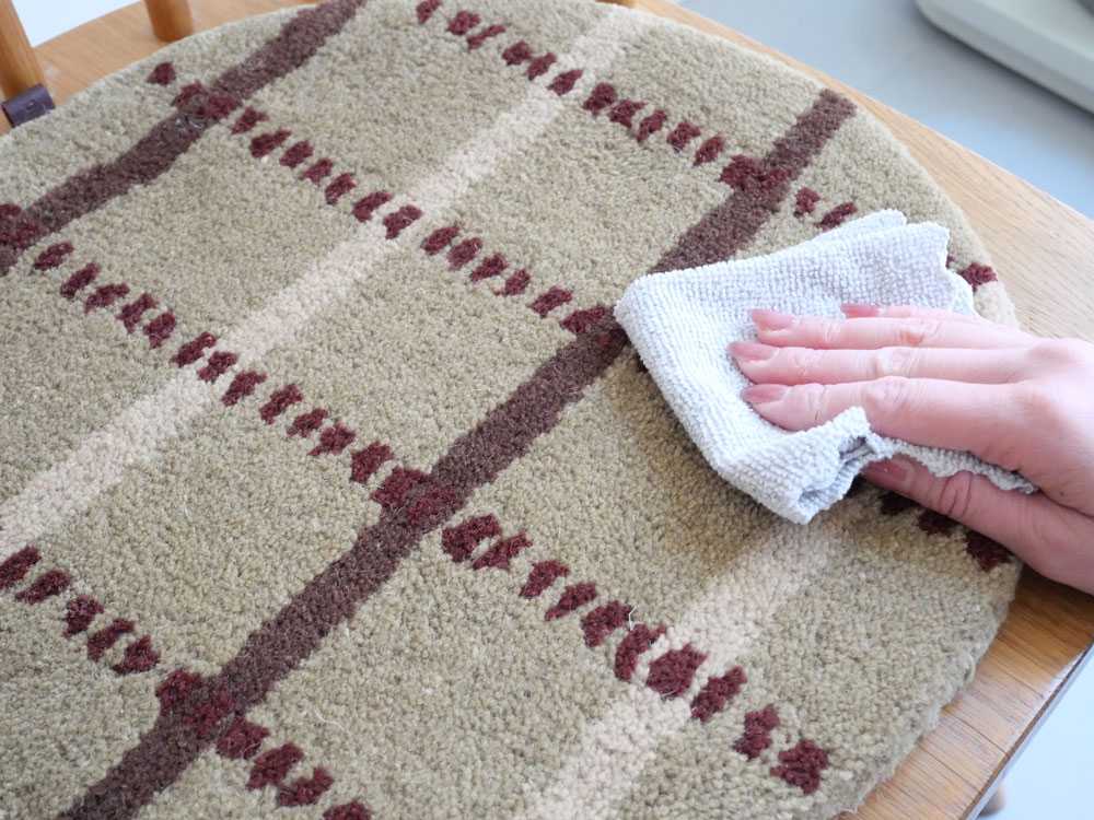 【adepeche/アデペシュ】ウールチェアパット