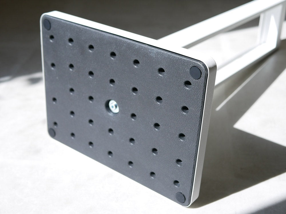 towerブランドのスチール製猫の爪とぎケース