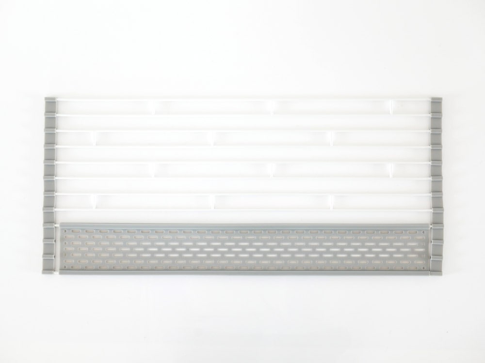 Plateブランド折り畳み水切りシリコーントレー付き