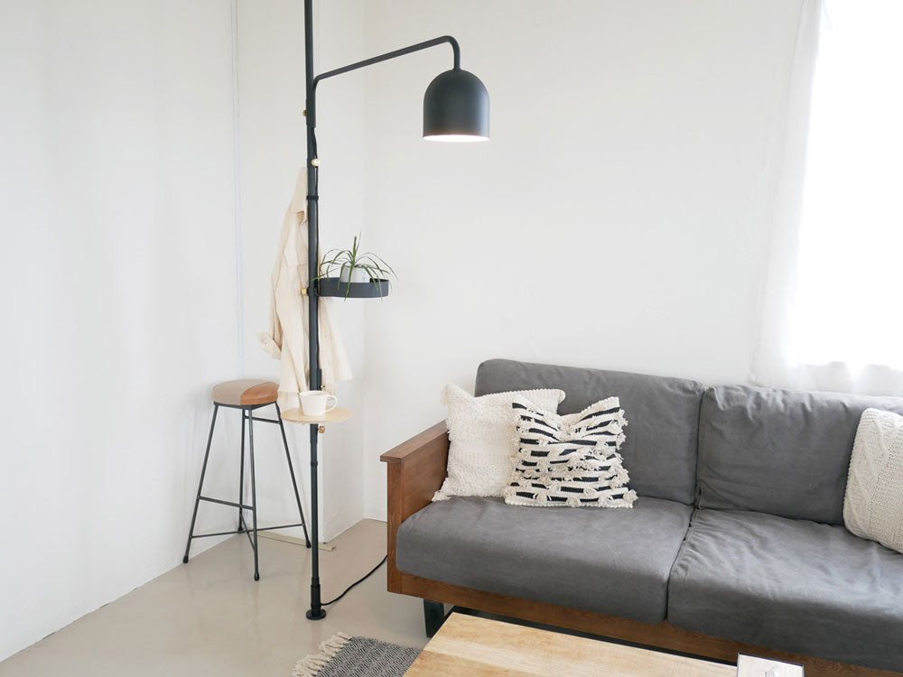 ドローアライン009 Lamp Cがリビングに設置された様子