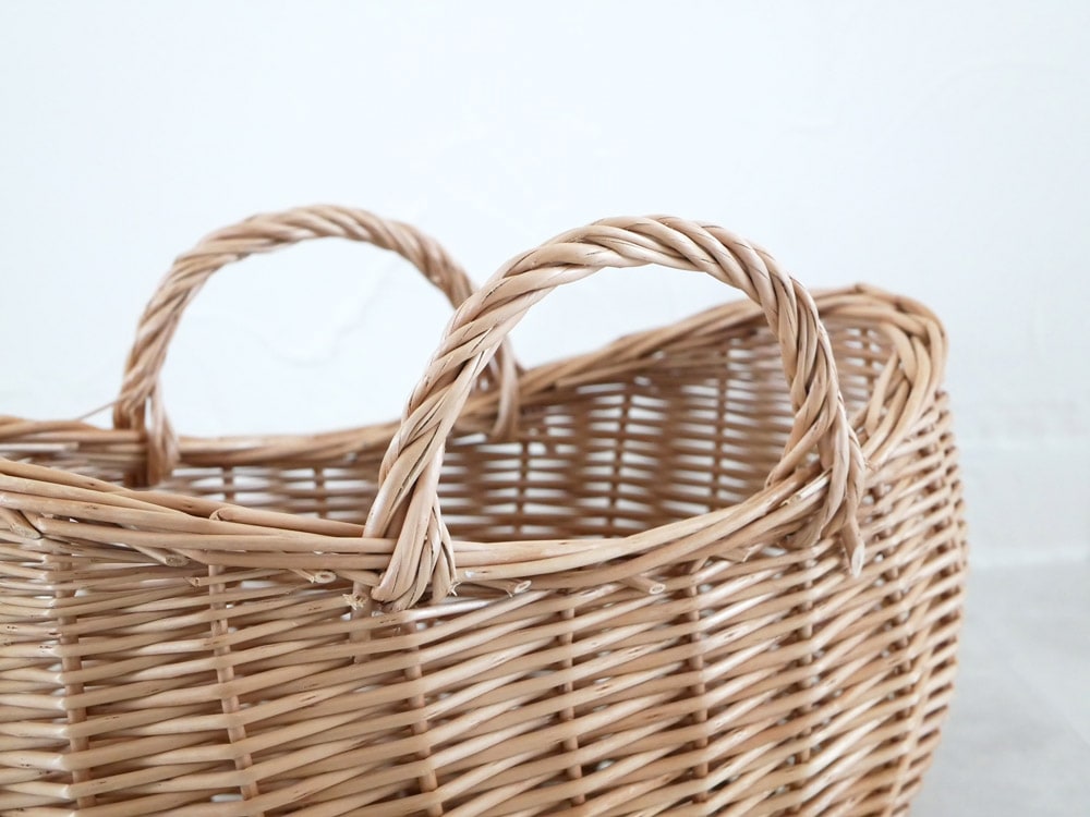 さ*ん様 新登場!!蓋にバックルが!冒険にリビングにウイッカーバスケット屋根上開 POSH LIVING】ウィッカーバスケット 11550｜【公式】ひなたライフ