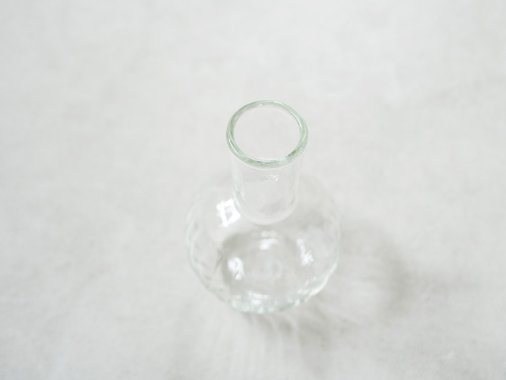 ホーンプリーズ製リューズガラスのクーレラインフラワーベース